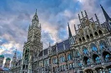 kaiyun体育app-关于德国杯加时末段走向成谜；多特蒙德造点机会；震撼外界；年轻球员得到机会的信息