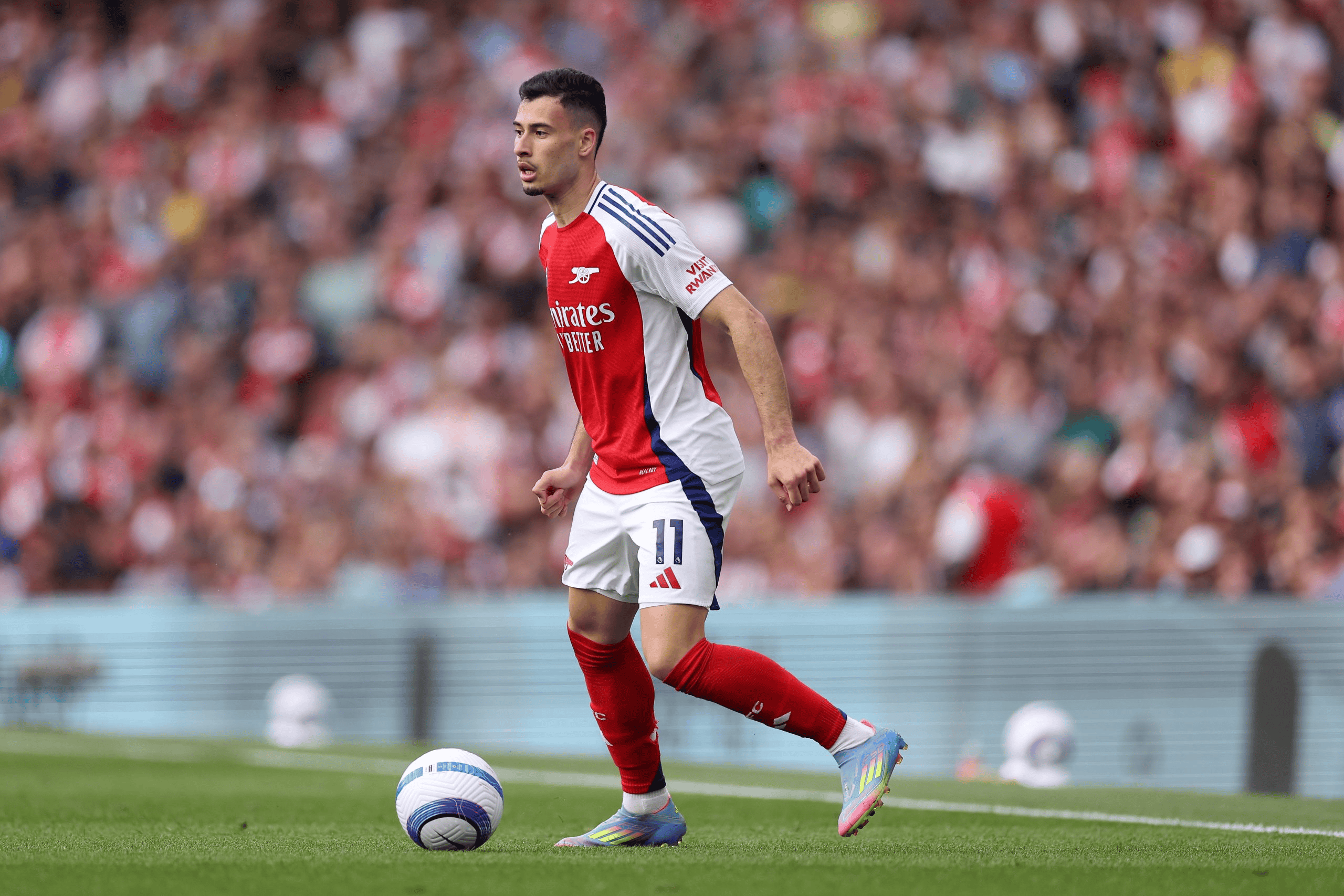 今晨突围战来临；阿森纳围绕足总杯绝杀压哨；球迷炸锅；团队化学反应显著的简单介绍