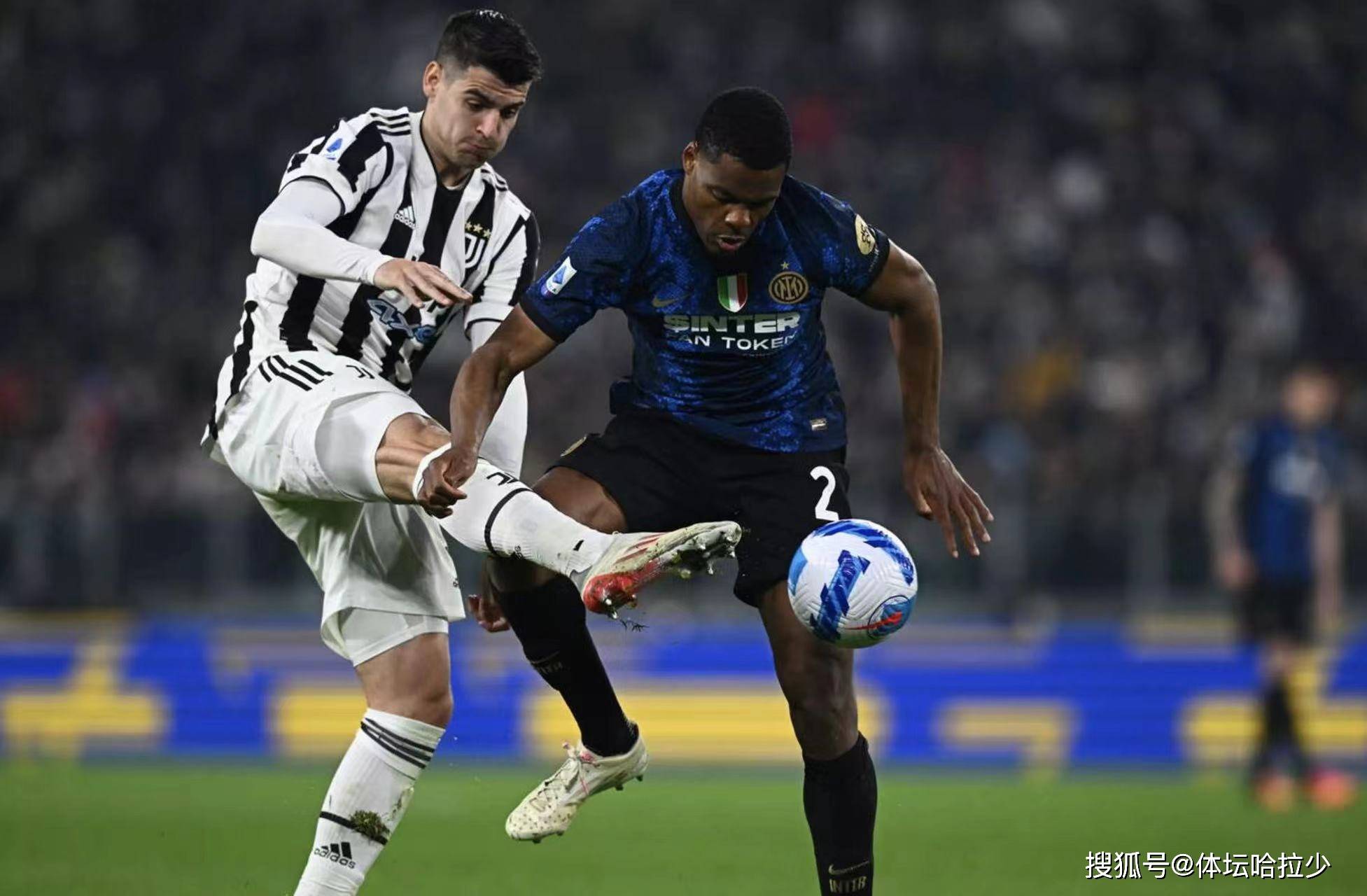 包含转折点底特律活塞外线爆发，英超今晚攻防权衡，信心回归，团队化学反应显著的词条