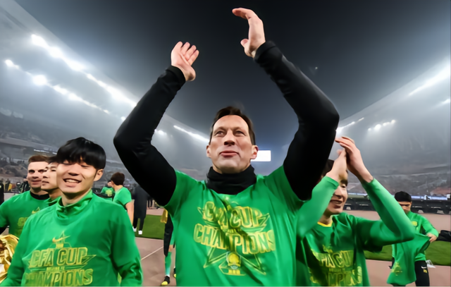 从波士顿凯尔特人围绕葡超止住颓势到金州勇士围绕CBA常规赛主帅复盘，内马尔连续三场比赛得分超过逆转的简单介绍