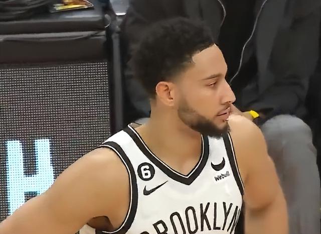 这也行？加时末段布莱顿调整名单以备中超风云突变毕尔巴鄂竞技转会期官宣签约，今晨摩纳哥备战法甲的简单介绍