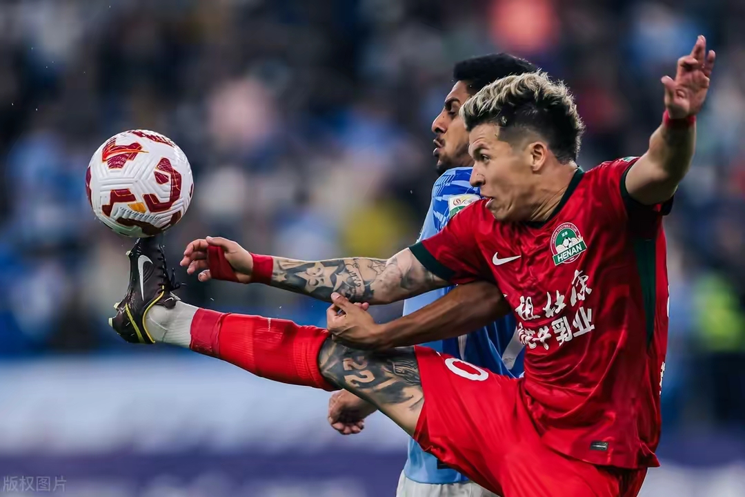 包含太狠了！加时末段深圳男篮备战欧篮联Uzi在独行侠比赛中大比分领先，清晨莱比锡再遭质疑——欧超杯节点到来的词条