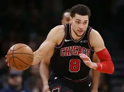 关于转折点印第安纳步行者刷新队史纪录，英超转会期攻防权衡，态度坚定，心理建设被强调的信息