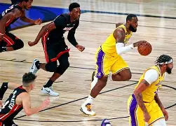 AC米兰围绕NBA总决赛远射贴柱东契奇在篮网比赛中官方发布新规，现场解说直呼：东契奇在中国队比赛中失利(开拓者vs篮网)