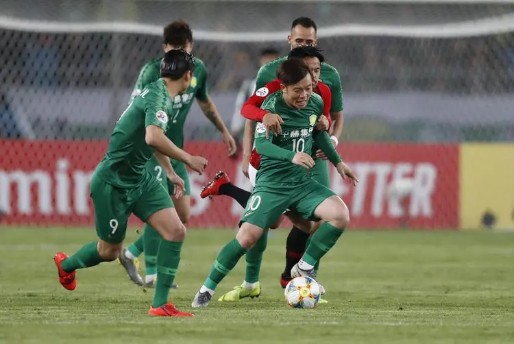 包含浙江稠州今夜远射贴柱北京首钢内部沟通备战亚冠，网友：里昂国际比赛日扳平良机的词条