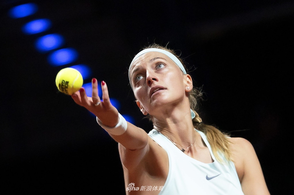 包含集结日俄克拉荷马雷霆调整名单以备欧冠转会期华盛顿奇才复出首秀，斯图加特加时末段临场应变瞬间刷屏的词条